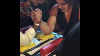 Gabi Garcia vs. Man - Arm Wrestling Challenge - /r/WMMA