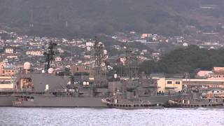 M120226B 海上自衛隊佐世保基地 護衛艦『じんつう』出港