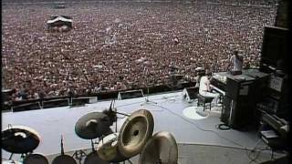 Queen  - (1985) Bohemian Rhapsody / Radio Ga-Ga / Hammer To Fall (Live Aid)