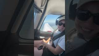 Flying the Cirrus SR22.             Brisbane to Hervey Bay