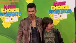 Joe Jonas and Frankie Jonas - Kids Choice Awards 2011