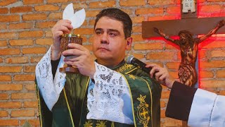 Padre Robson de Oliveira celebra Missa na Comunidade Missionária Totus Tuus #aovivo de Sorocaba SP