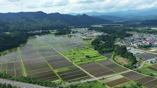 雷山公園上空から望む西会津町