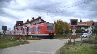 Spoorwegovergang Peiß (D) // Railroad crossing // Bahnübergang