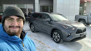 2025 Toyota Highlander XLE AWD in Magnetic Gray Metallic