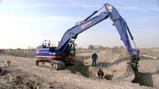 Doosan DX255 with Semi long reach boom