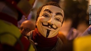 Anonymous Threatens To Reveal Names Of 1,000 KKK Members - Newsy