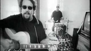 Raul Malo The Mavericks I Don't Care If You Love Me Anymore (alternate video)