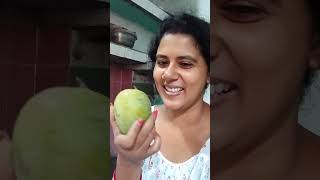 #মিনি ব্লগ # #সামনে  বছর  নাও  বাঁচতে  পারি, তাই বছরের  শেষ nangra আম  খেয়ে  নিলাম