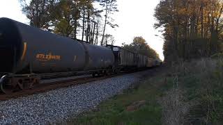 NS 9511 leads 118 thru Downtown Gainesville, Ga on 4/10/18