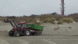 Borkum -  Arbeiten am Strand und im  Hafen