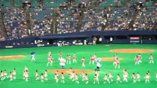 100822 ヤクルト戦 オープニングダンスです。