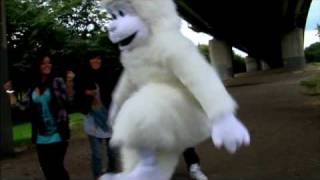 Break-dancing Yeti