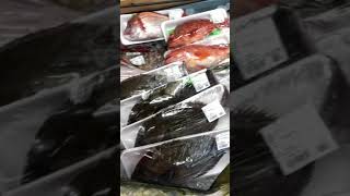 魚売場　朝一の陳列状況🐟