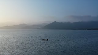 Dongqian Lake in Ningbo 宁波东钱湖