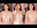 #PranithaSubhash 😍💛 Gorgeous Pranitha Subhash Latest Photoshoot Video Looking #hot in Saree🔥 Navel