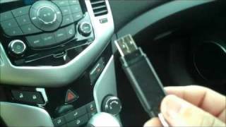 How to use USB port in your new  vehicle