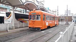 伊予鉄道モハ50形52 松山市駅内移動