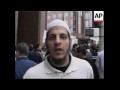 wrap islamic cartoon protest outside danish consulate in la and nyc