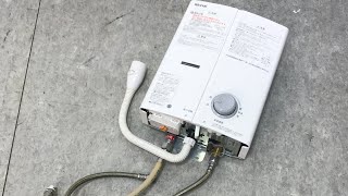 ★リンナイ Rinnai ガス瞬間湯沸器 RUS-V51XT RUS-V571 ホワイト LPガス用 2022年製 瞬間湯沸かし器 通電確認済 給湯器 プロパン★24041901