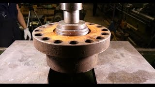 Real work with hydraulic press: Some heavy duty maintenance work with full 100 tons