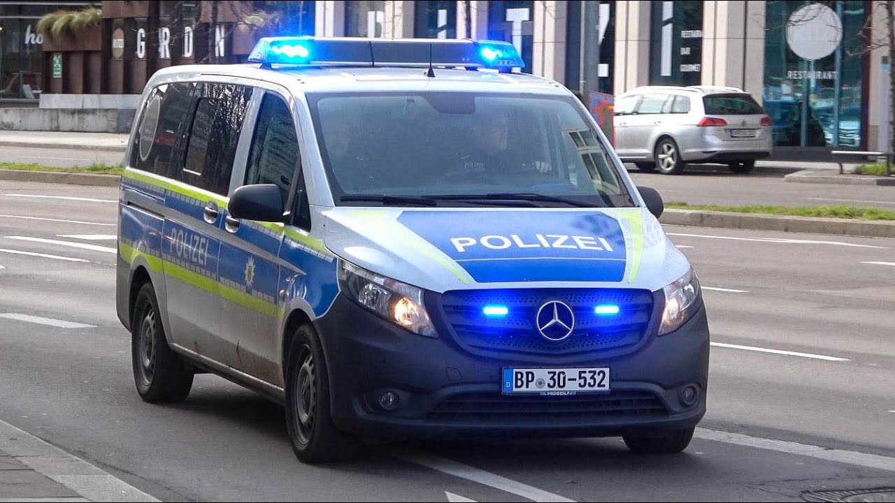 [ 🚔 Hin Und Wieder Zurück ] 2x FuStW Bundespolizei | Stuttgart - YouTube