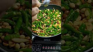 Maharashtrian Green Chilli Thecha Recipe #shorts #youtube #kolhapuri #thecha #chutney #marathi