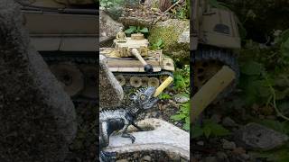 RC『ティガーⅠ』で「じゃがりこ」射撃❗️#ラジコン戦車 #tiger1 #タイガー1 #henglong #rctank #重戦車#heavytank