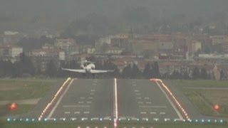 Dramatic cross-wind landings in Bilbao