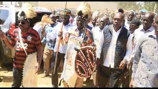 “Jowi” Raila Odinga chants his signature Luo dirge as last respect to Prof Magoha