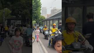 中國武漢街景Street scene in Wuhan，China#中國 #中國街景 #街拍 #street