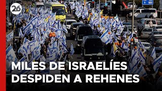 MEDIO ORIENTE | Miles de israelíes despiden a rehenes asesinados por los terroristas de Hamás