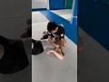 Showing armbar and triangle choke setup in a Jiu-Jitsu class #bjj #nogijiujitsu #grappling #bjjnogi