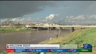 Kern River flows through Bakersfield