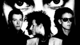 Bauhaus 1919 - Some Faces (Racecourse Pavilion, Northampton 03 March 1979)