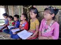 ম্রো শিশুদের গল্প শোনায় জুমঘর পাঠাগার children’s strories at mro’s jumghar library