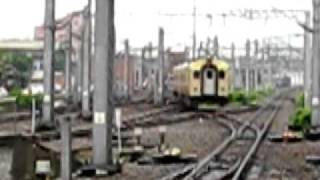 20101106@1160B次(EMU100型電聯車)迴送列車~七堵機務段入庫!!