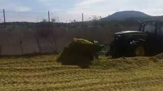 Silage Making 2015 - 3 m Roll Agrotipa SilaPress \u0026 4 m Blade Agrotipa SilaShield