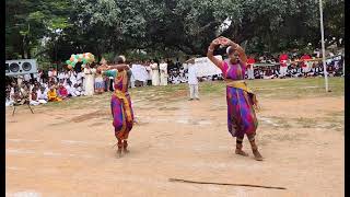 ಕಿತ್ತೂರು ರಾಣಿ ಚೆನ್ನಮ್ಮ ವಸತಿ ಶಾಲೆಯ(ಚಿಂತಾಮಣಿ ತಾ!) ಮಕ್ಕಳ ನೃತ್ಯ.(ಪ್ರಥಮ ಬಹುಮಾನ ) ಕೆ ರಾಗುಟ್ಟಹಳ್ಳಿ.