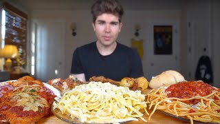 Huge ITALIAN FOOD Mukbang! Spaghetti, Fettuccine Alfredo, Chicken Parm, Fudge Chocolate Cake +