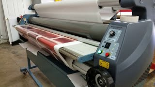 How to use a large format cold laminator