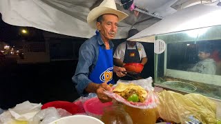 ABARROTAN TAQUERÍA DE EL CHURRAS, EL TAQUERO SOLITARIO DE CULIACÁN