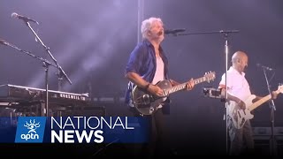 ‘There is tremendous injustice to Indigenous people’: Tom Cochrane | APTN News