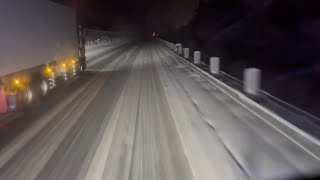 俺の恩師のドライブレコーダー映像【これぞ神の運転技術】【大雪だろうがアイスバーンだろうが95キロ走行】【ガチですごすぎる】