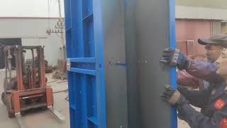 Install Steel Adjustable Column Formwork