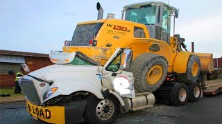 Top 20 Dangerous Moments of Heavy Equipment Operation Fail | Best of Truck, Car \u0026 Excavator Disaster