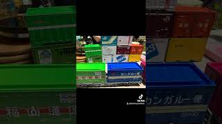 100均のコンテナとコキ。新潟駅の工事状況。2023年3月20日(月)