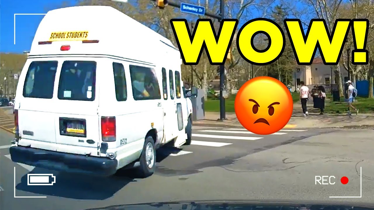 SCHOOL BUS Cuts Me OFF.. (IDIOT DRIVERS) - YouTube