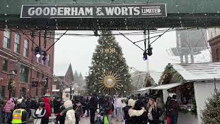 Distillery Winter Village - Christmas Market in Toronto 1/2