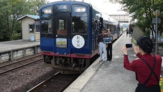 のと鉄道の観光列車「のと里山里海号」　誘客と地域密着を両立